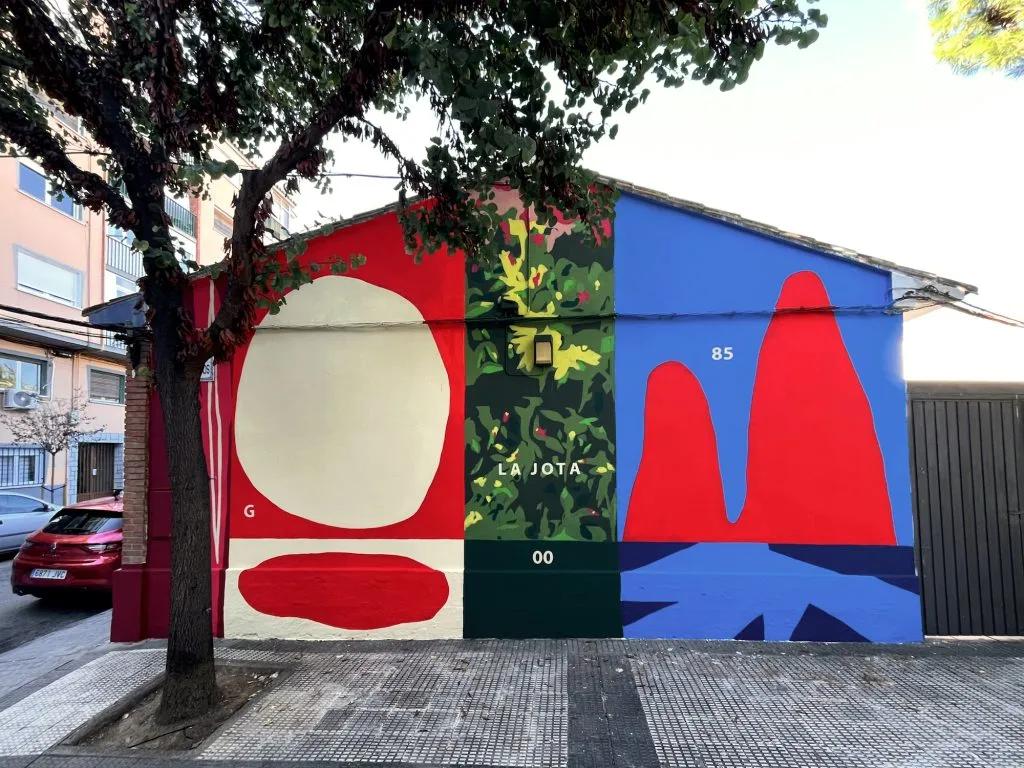 "la_jota:_urban_postcards_g085_by_giulio_vesprini_in_zaragoza,_spain"